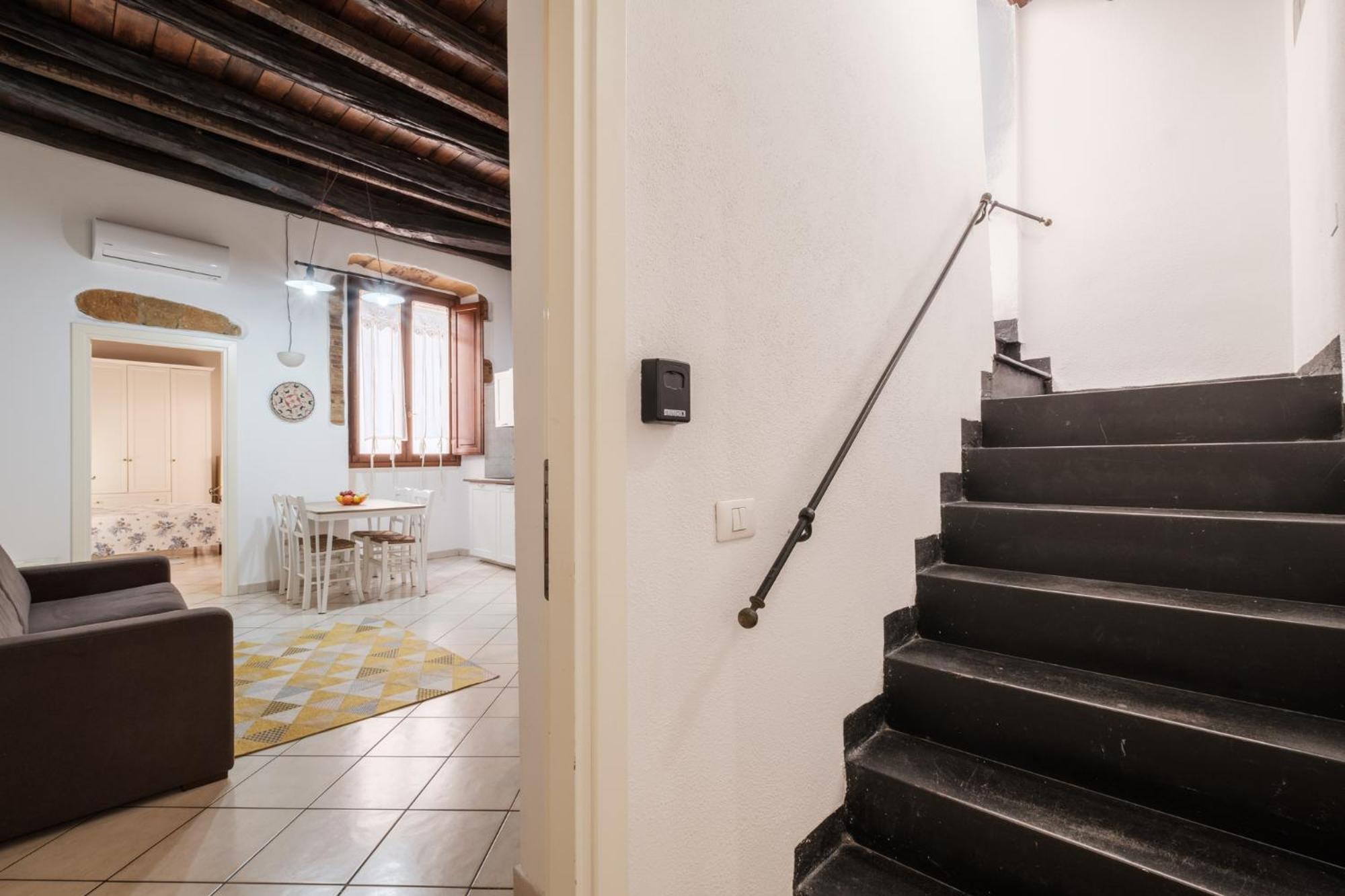 Entu E Mari - Grecu Cagliari Exterior foto