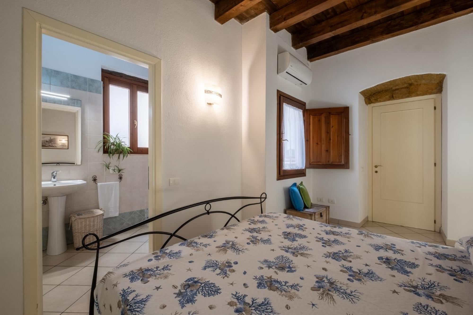 Entu E Mari - Grecu Cagliari Exterior foto